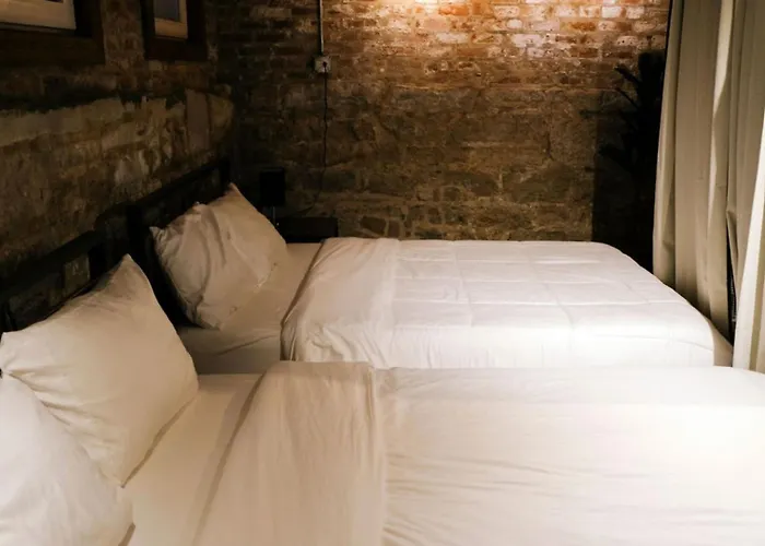 Сasa de vacaciones 4 Bedroom • Theater • Gym • Walk To Lincoln Park! Chicago